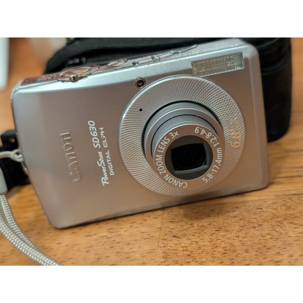 Canon PowerShot SD630 6.0MP Digital Camera